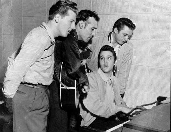 lat-cashpic-la0004244653-20131011