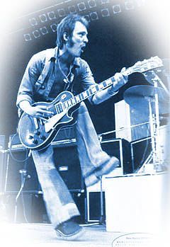 a33b7264cdeb00dce14f30040c249076--steve-marriott-small-faces